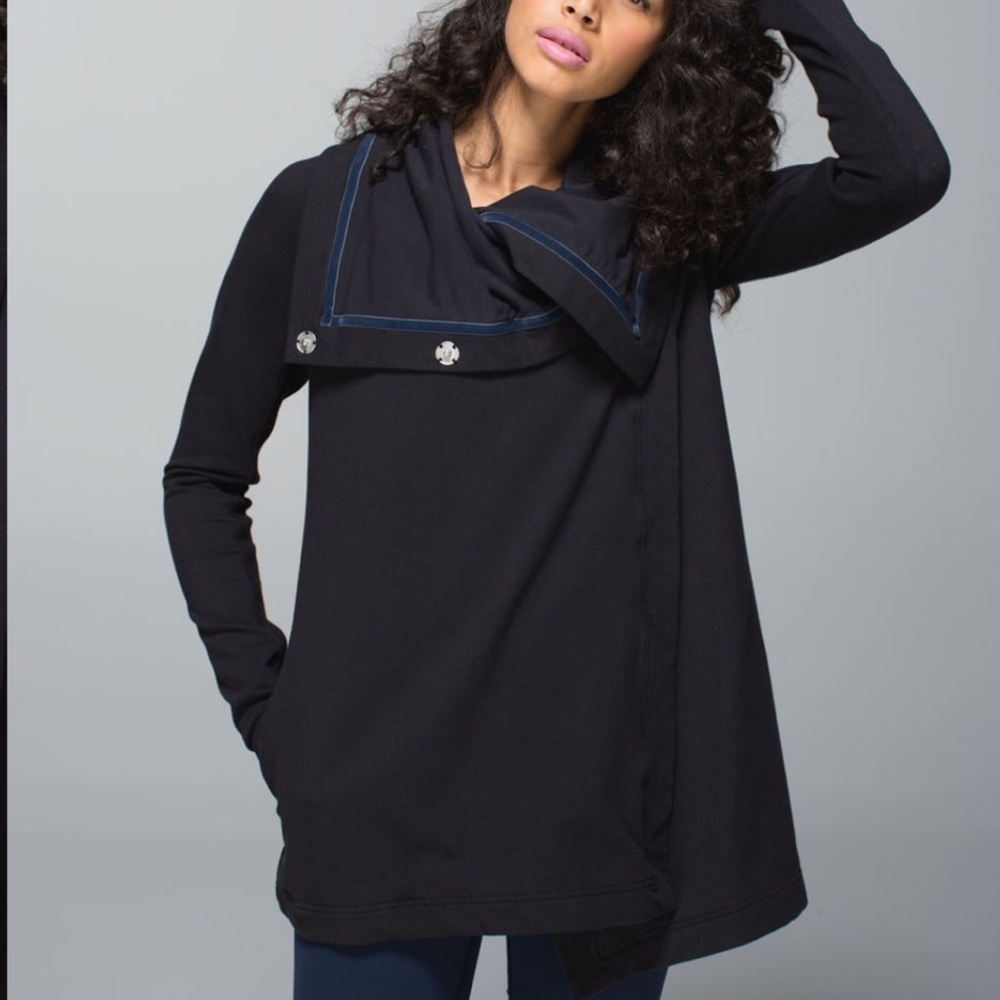 Lululemon Savasana Asymmetrical Wrap Black Jacket 6